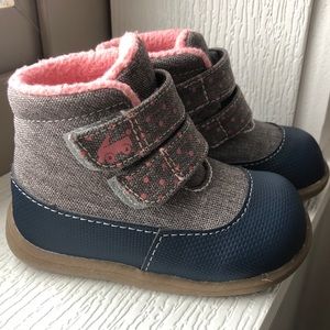 See Kai Run Ashton Toddler Girl Boot - Sz 5